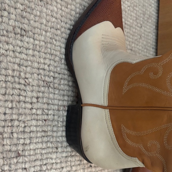 Nine West Tan and Cream cowboy Boots - Picture 3 of 8